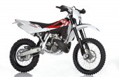2011 Husqvarna WR300 photo